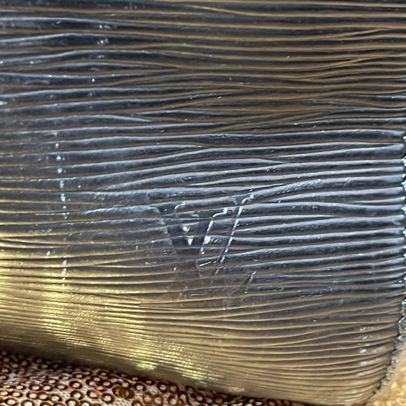 Louis Vuitton Black Epi Keepall 60 - Picture 10 of 12